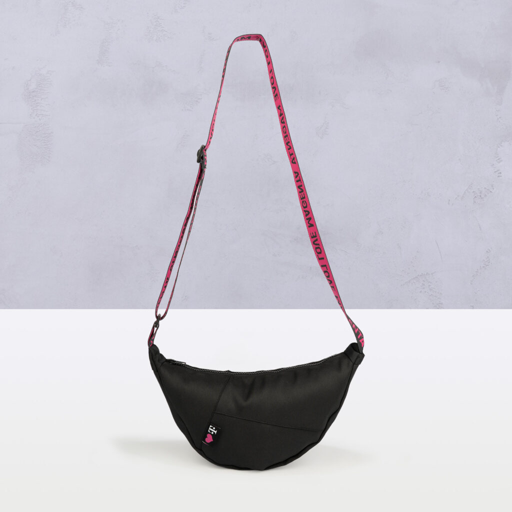 UPCYCLED SHOULDER BAG BLACK